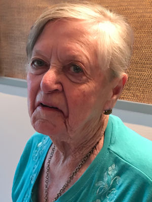 Photo of Linda Van Osten