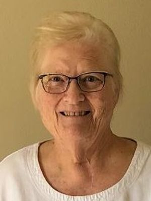 Photo of Dianne Dahl