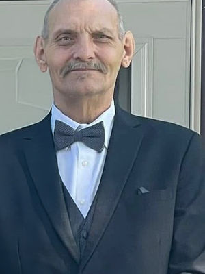 Photo of Michael Upenieks