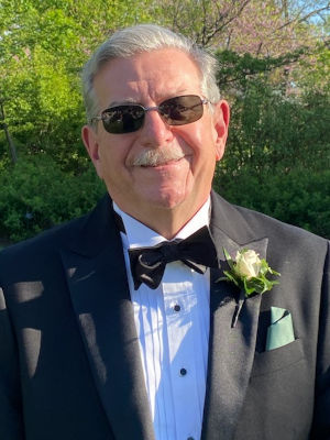Photo of Russell Kieckhafer