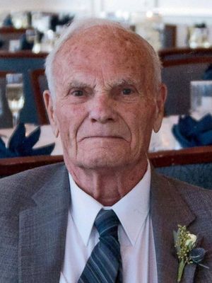 Photo of Robert 'Bob' LeRoy Engleman