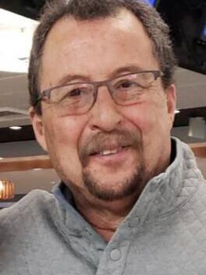 Photo of Jose Luis Simental