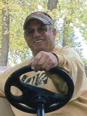 Photo of Steven E. Hanna