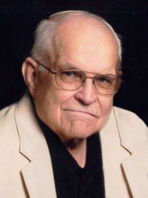 Photo of Sherwood 'Pete' D. Larsen