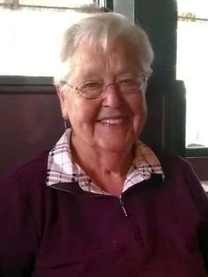 Photo of Barbara Joyce (Lynn) Simmons