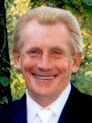 Photo of Dennis G. Gniadek